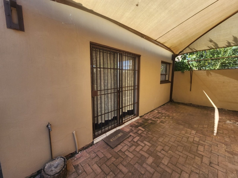 4 Bedroom Property for Sale in Pellissier Free State